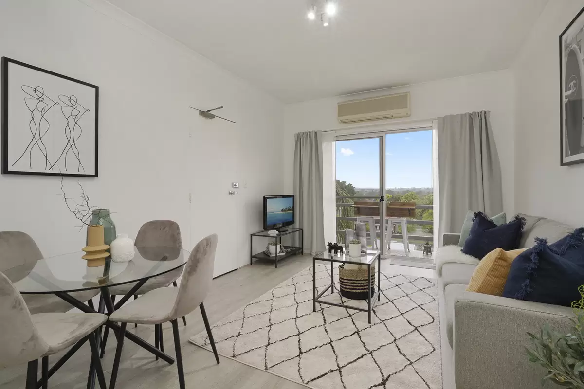11/168 Croydon Avenue, Croydon Park Sold by Rich & Oliva - image 2