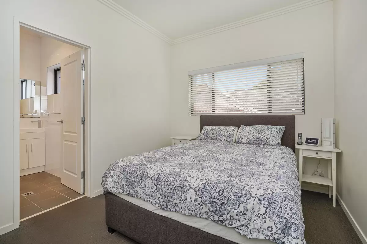 3/8 Hampton Street, Croydon Park Sold by Rich & Oliva - image 4