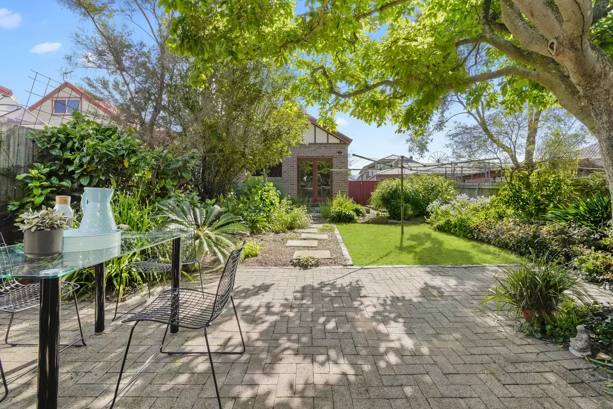 15 Leopold Street, Croydon Park Sold by Rich & Oliva - image 15