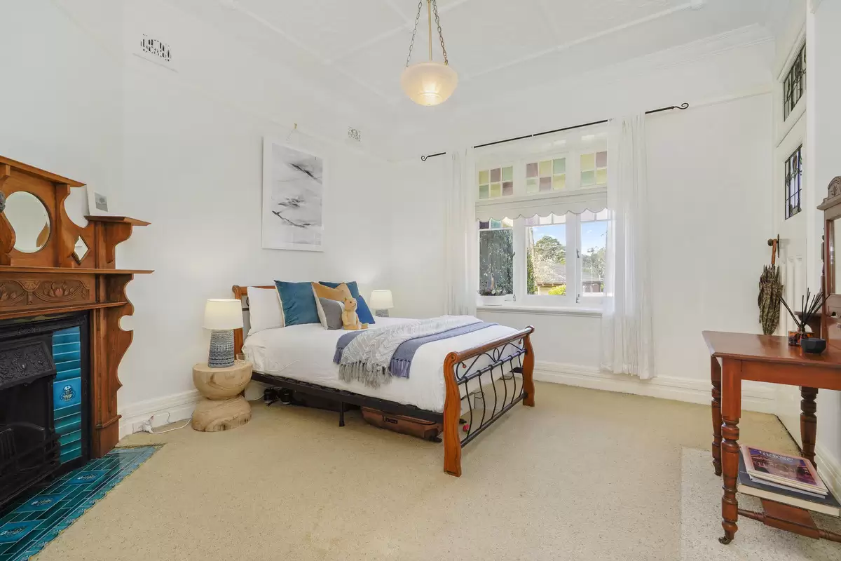 15 Leopold Street, Croydon Park Sold by Rich & Oliva - image 4