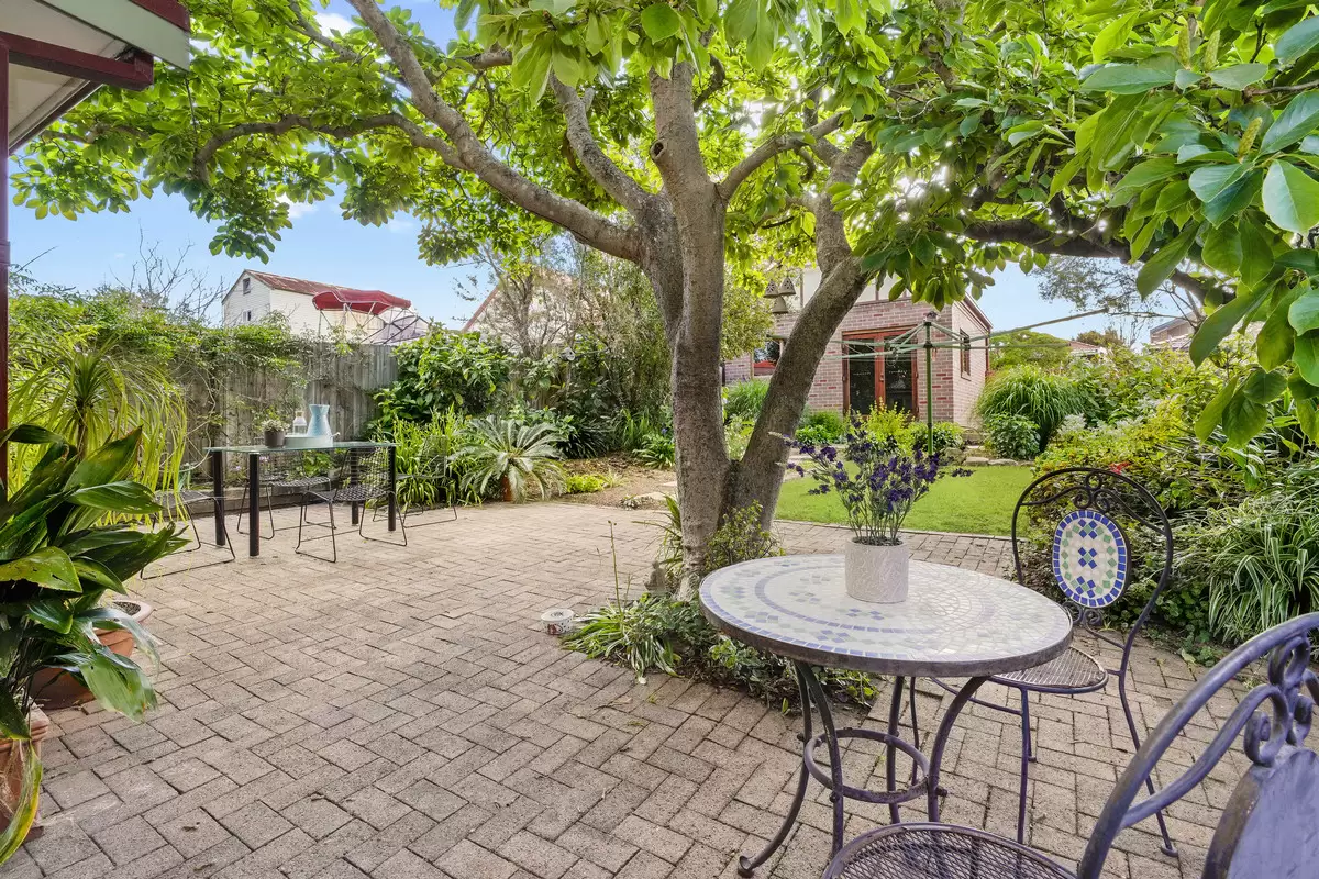 15 Leopold Street, Croydon Park Sold by Rich & Oliva - image 14