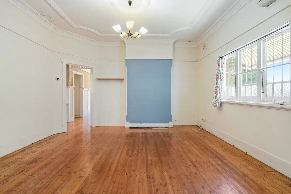 46 Liverpool Road, Croydon Sold by Rich & Oliva - image 6