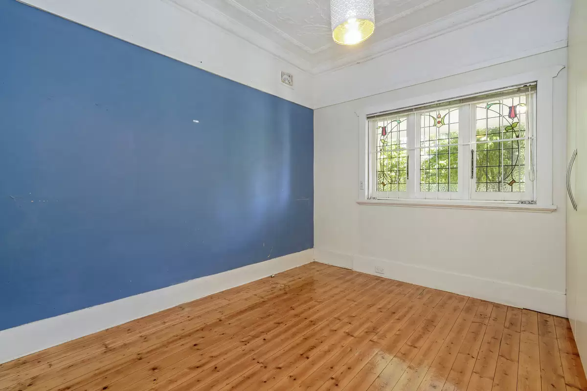 46 Liverpool Road, Croydon Sold by Rich & Oliva - image 4