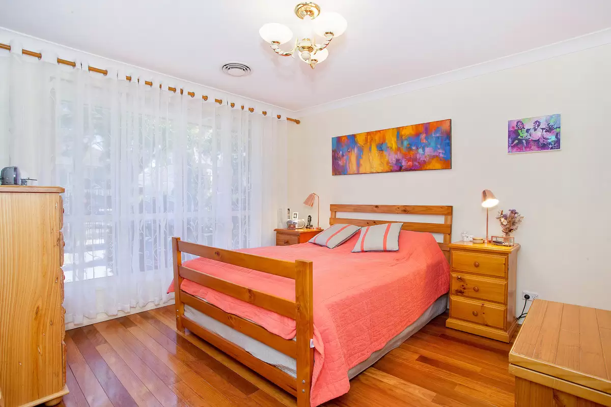 64 Holborow Street, Croydon Sold by Rich & Oliva - image 2