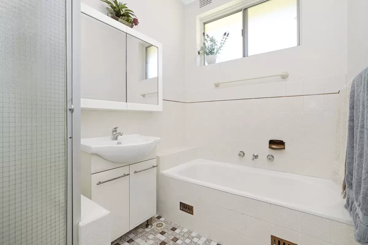 9/30-36 Minter Street, Canterbury Sold by Rich & Oliva - image 7