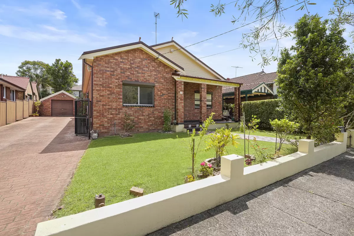 19 Austin Avenue, Croydon Sold by Rich & Oliva - image 2