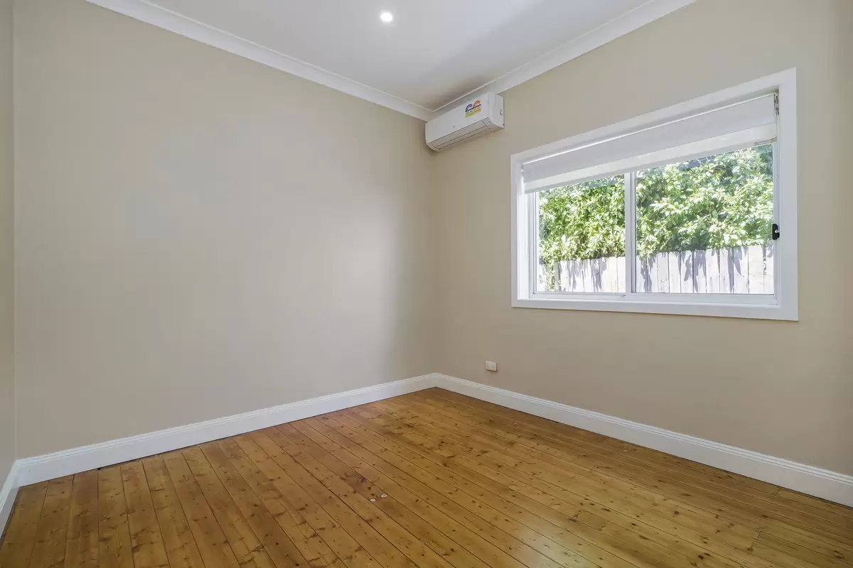 4 Goodlet Street, Ashbury Sold by Rich & Oliva - image 4