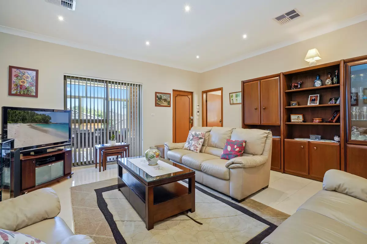 56 Brighton Street, Croydon Park Sold by Rich & Oliva - image 7
