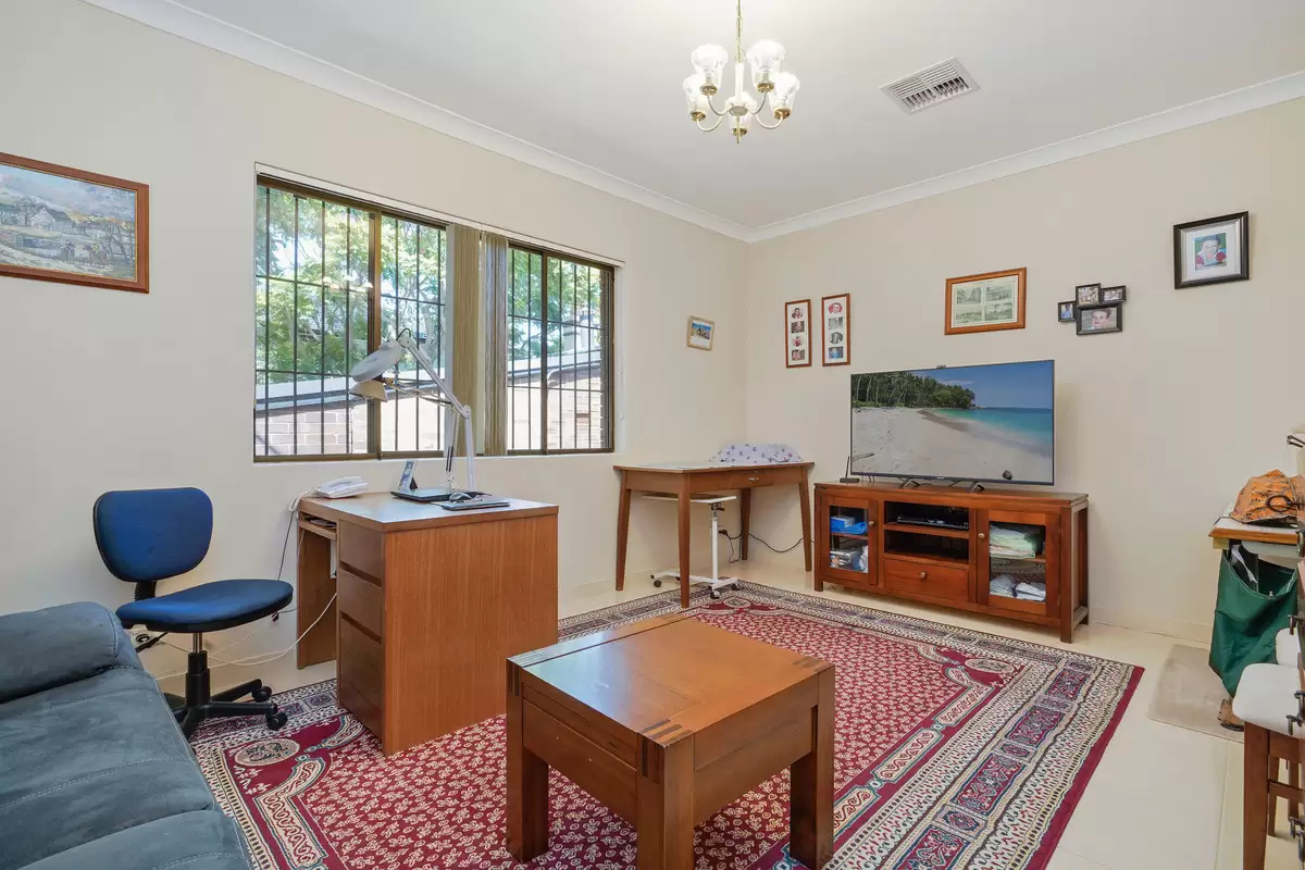 56 Brighton Street, Croydon Park Sold by Rich & Oliva - image 6