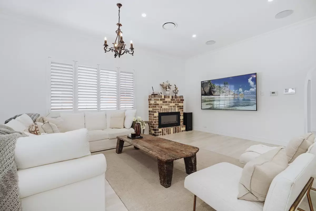 28 Hampton Street, Croydon Park Sold by Rich & Oliva - image 10