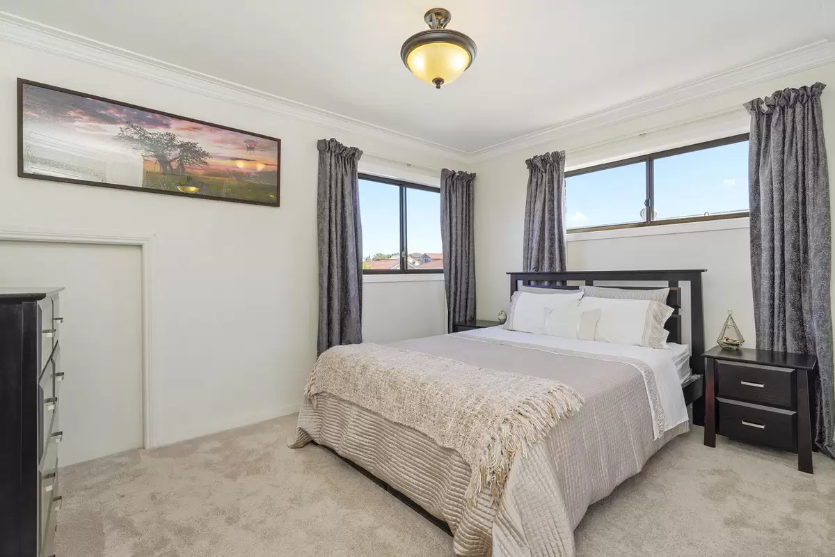 124 Ingham Avenue, Five Dock Sold by Rich & Oliva - image 2