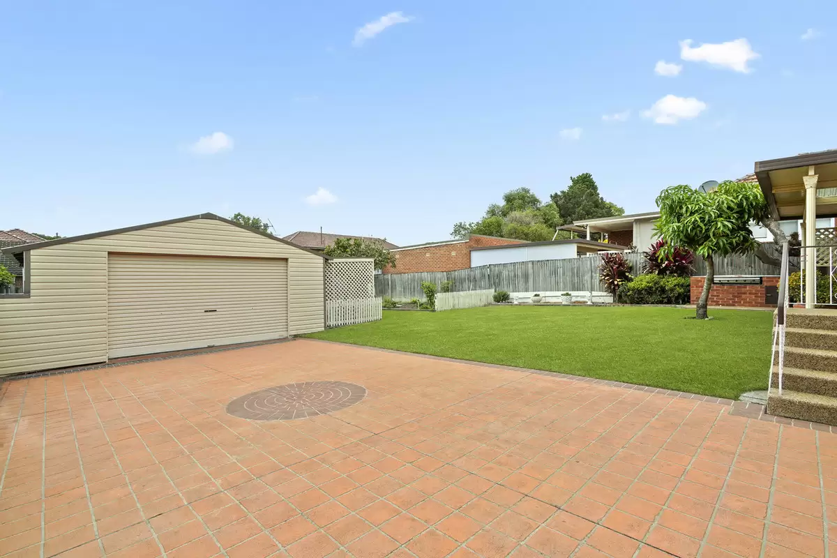 20 Acton Street, Croydon Sold by Rich & Oliva - image 11