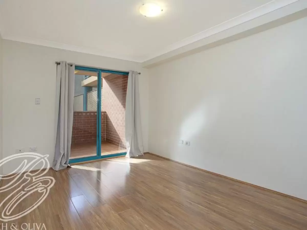 11/16-22 Burwood Road, Burwood Sold by Rich & Oliva - image 5