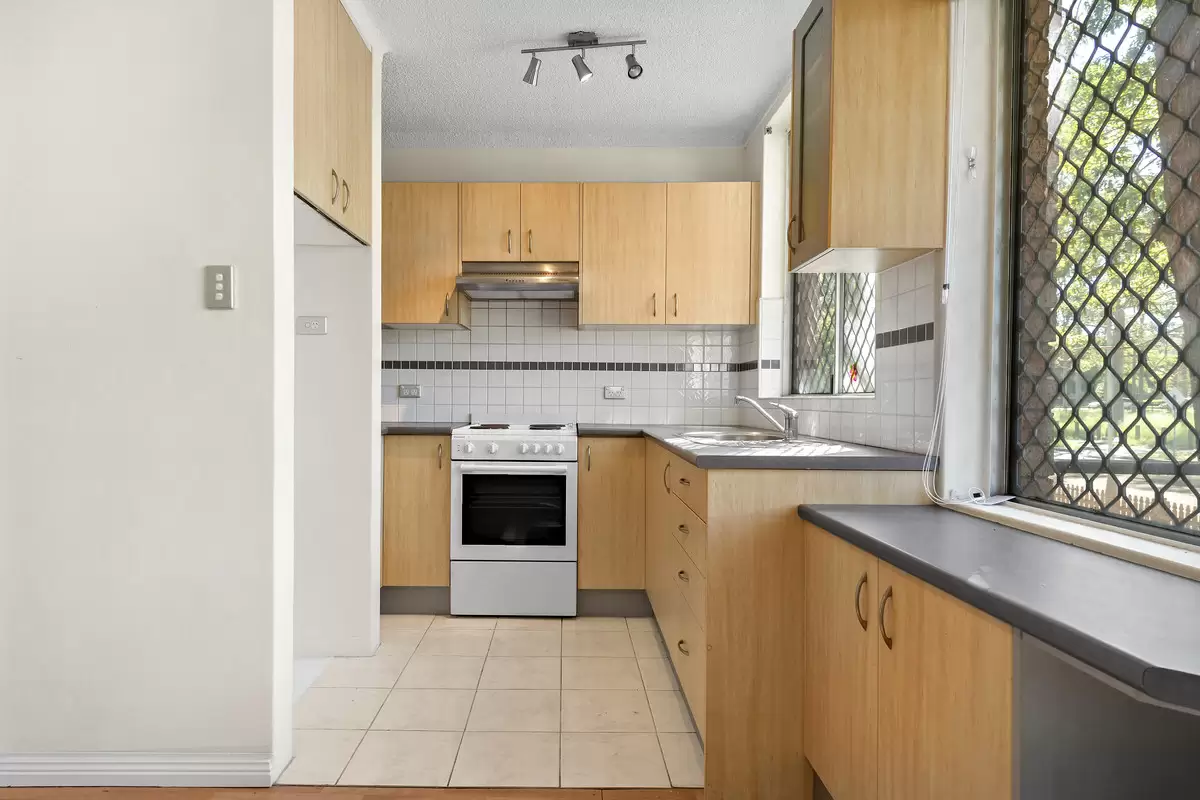 15/9 Castle Street, North Parramatta Sold by Rich & Oliva - image 3