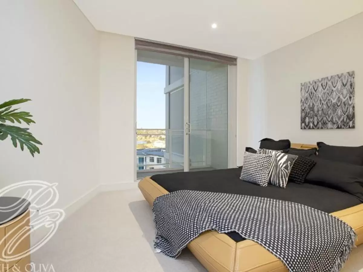 702/18 Woodlands Avenue, Breakfast Point Sold by Rich & Oliva - image 6