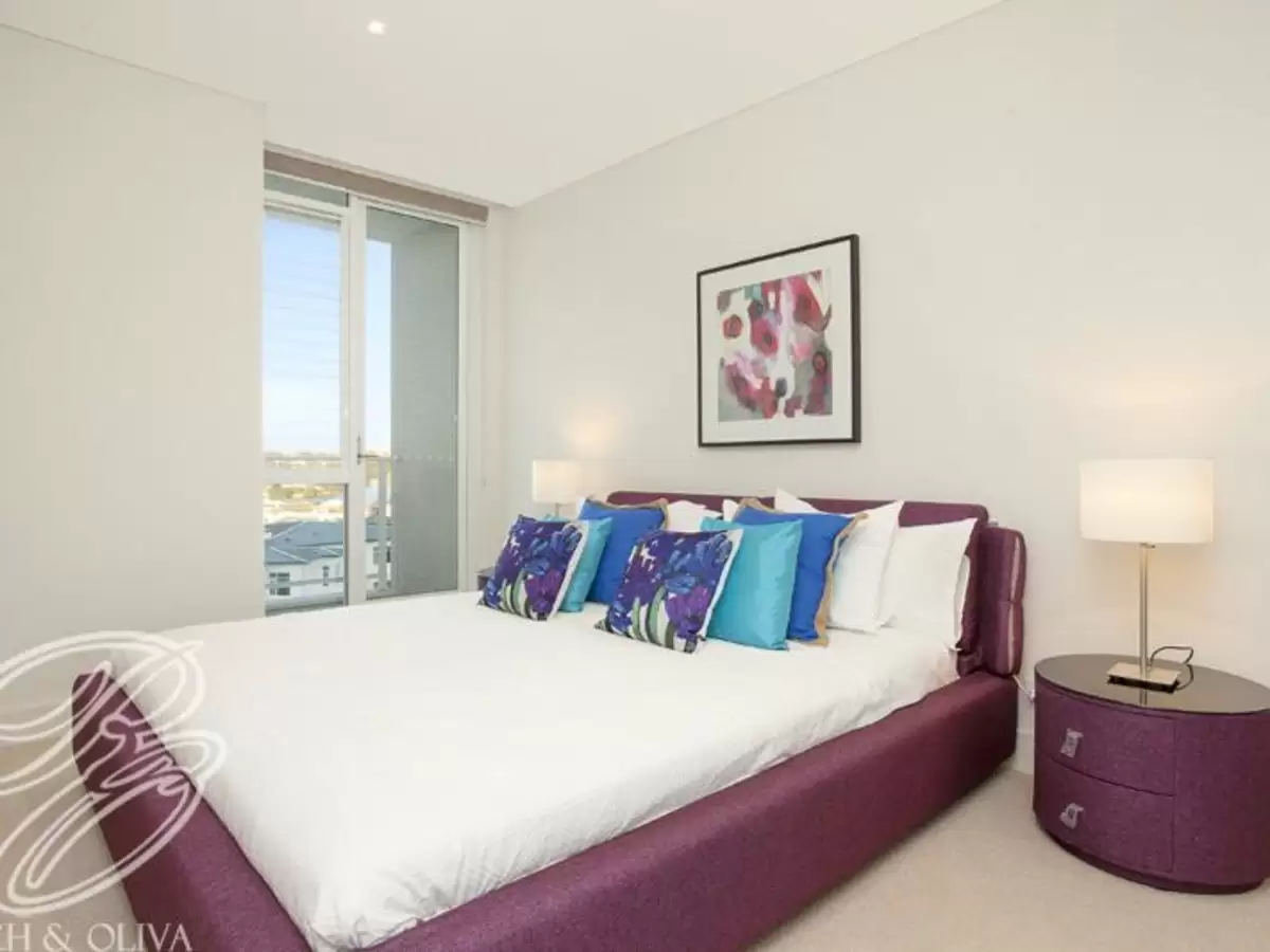 702/18 Woodlands Avenue, Breakfast Point Sold by Rich & Oliva - image 9