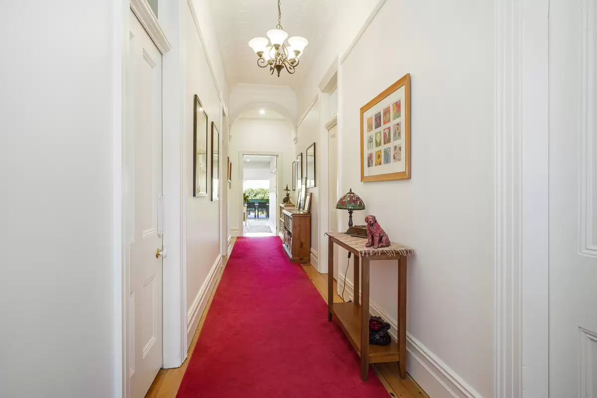 54 Lucas Road, Burwood Sold by Rich & Oliva - image 3