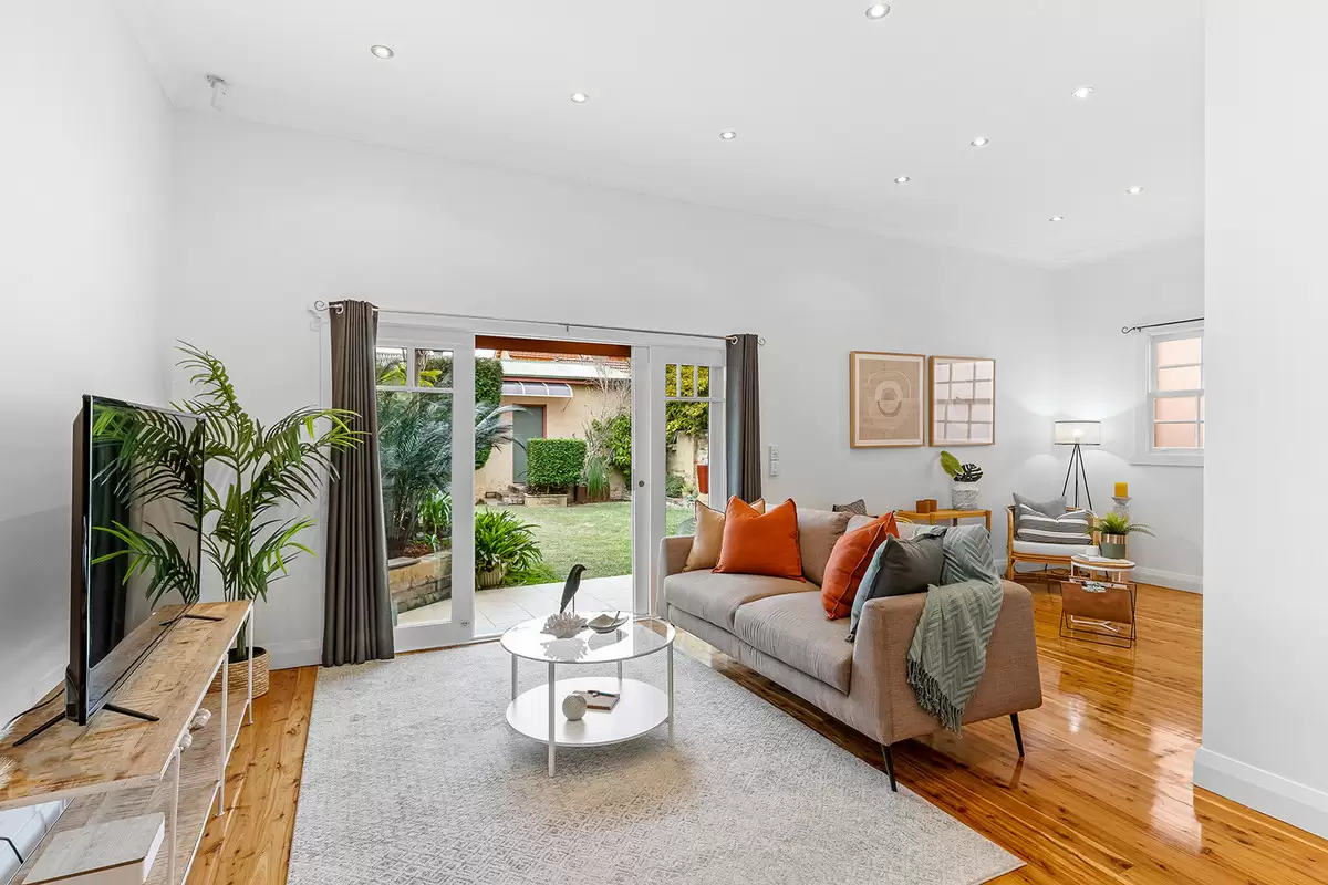 16 Balmoral Avenue, Croydon Park Sold by Rich & Oliva - image 11