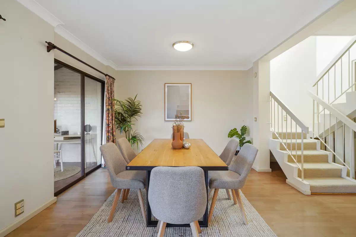 8/131 Burwood Road, Croydon Park Sold by Rich & Oliva - image 5