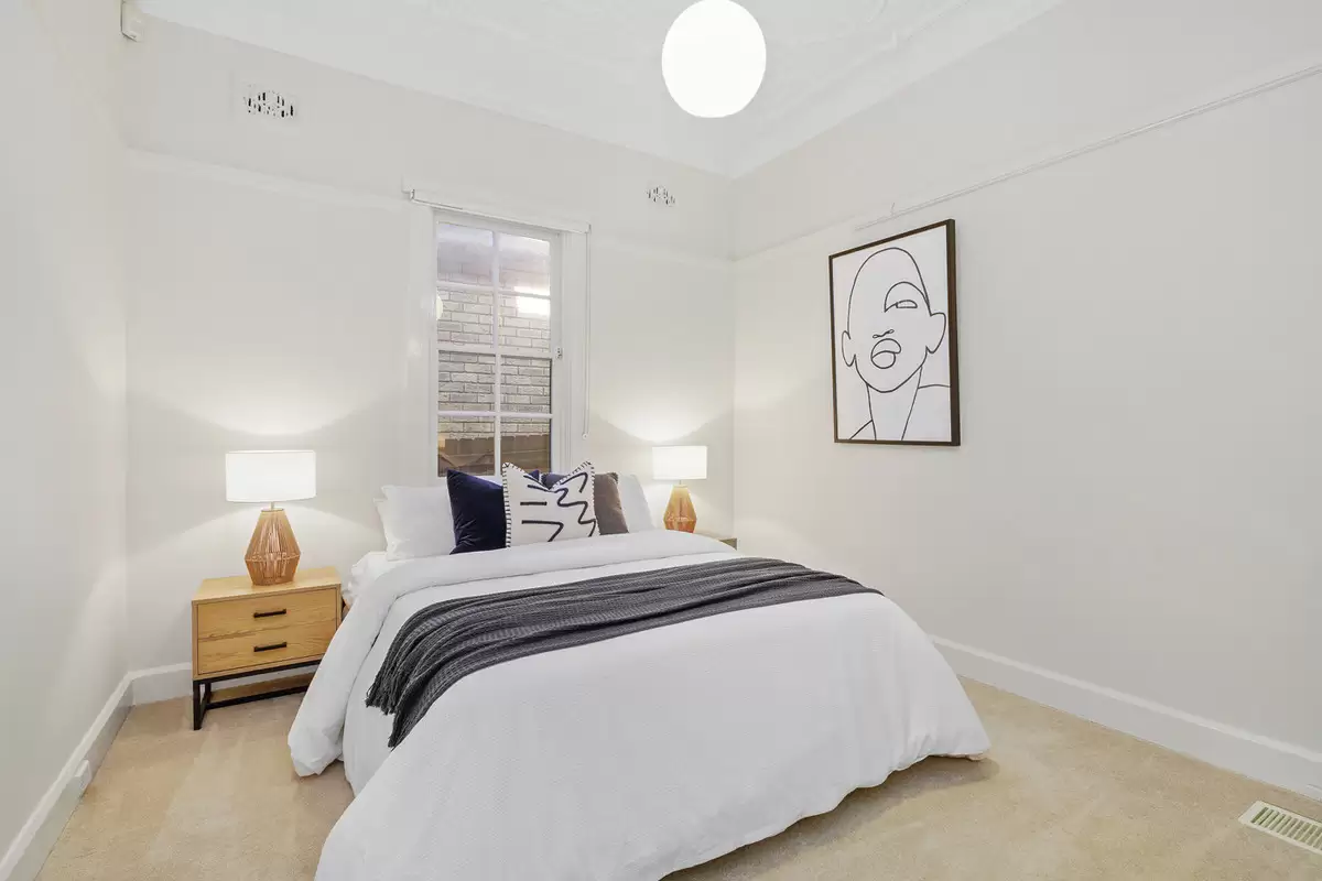 80 Greenhills Street, Croydon Park Sold by Rich & Oliva - image 5