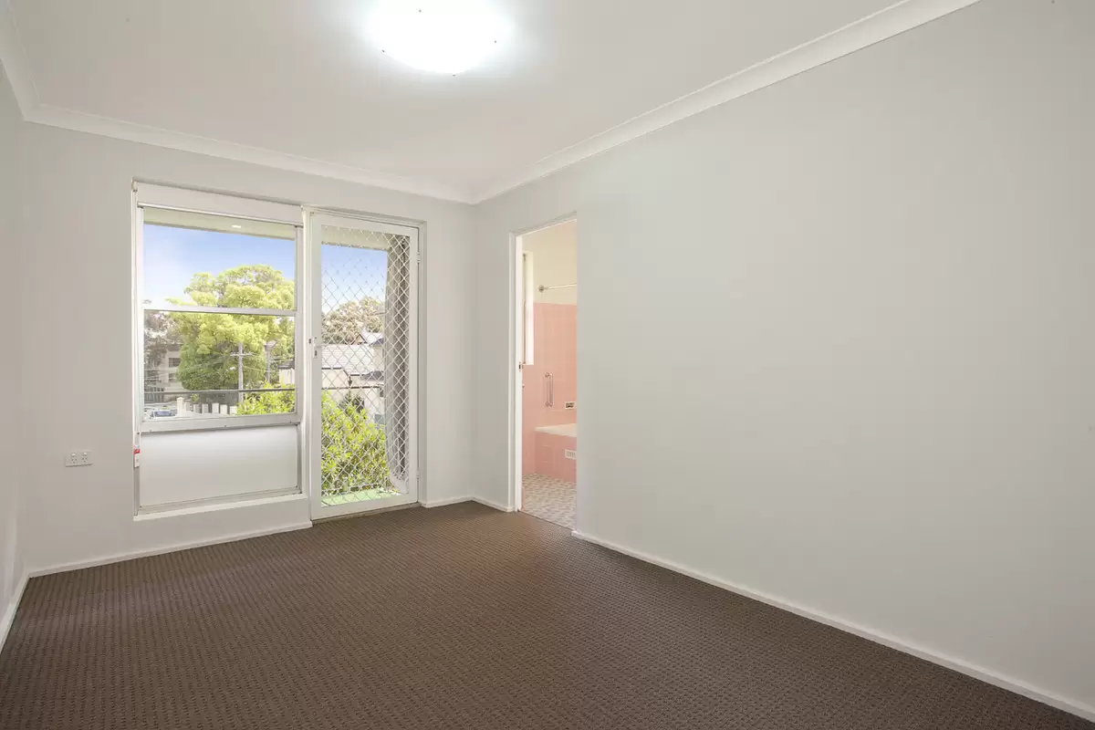 28/1 Fabos Place, Croydon Park Sold by Rich & Oliva - image 5