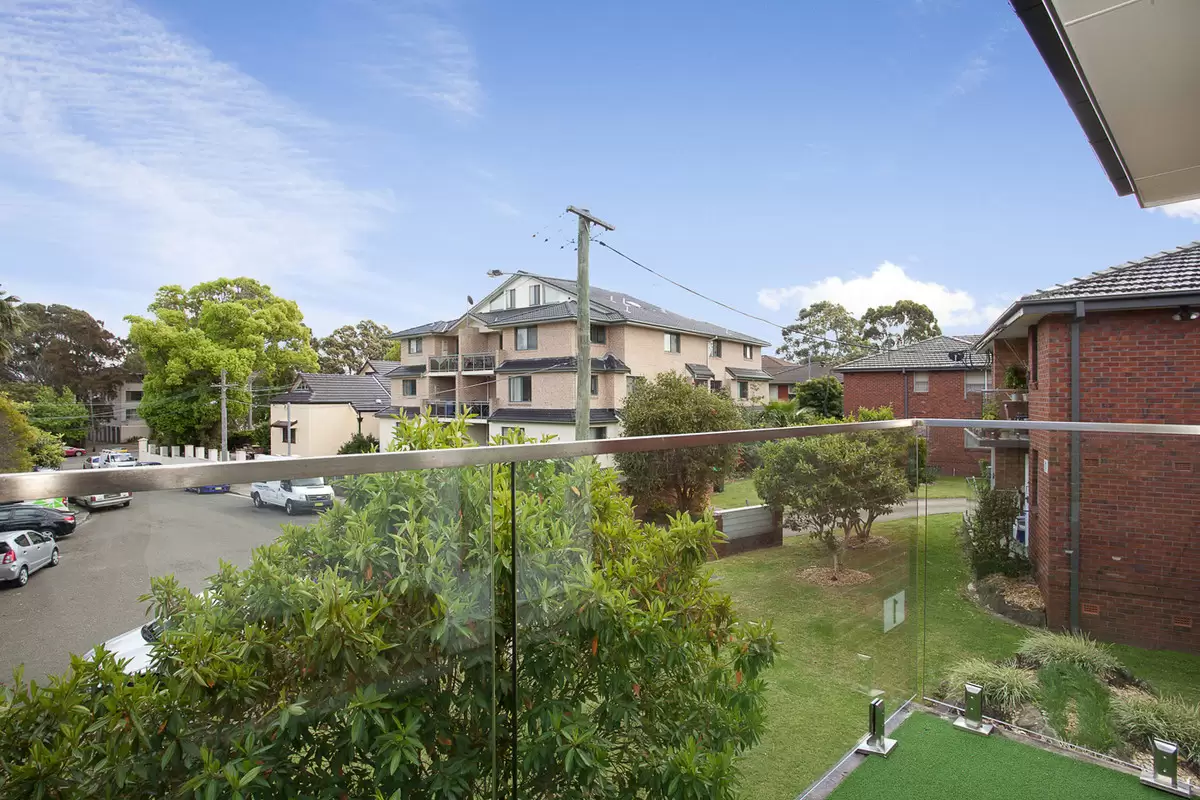28/1 Fabos Place, Croydon Park Sold by Rich & Oliva - image 3