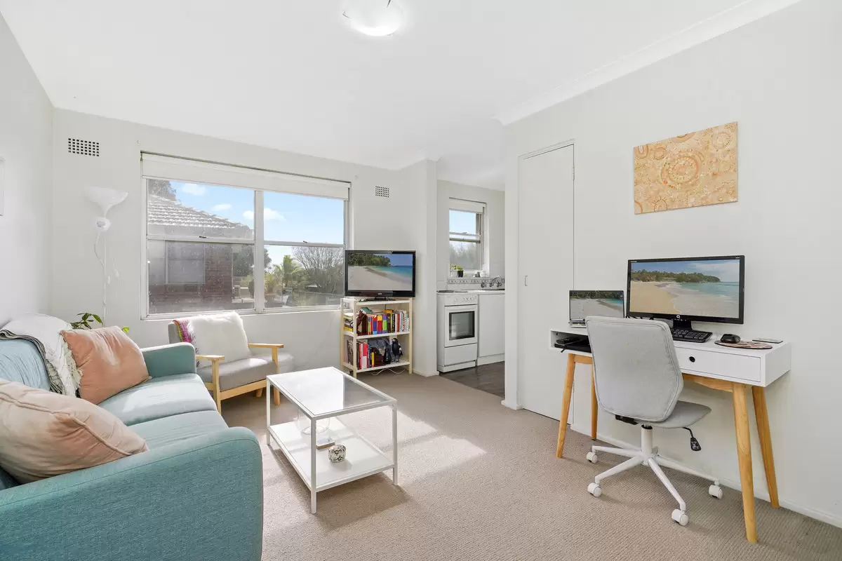 44/1 Fabos Place, Croydon Park Sold by Rich & Oliva - image 2