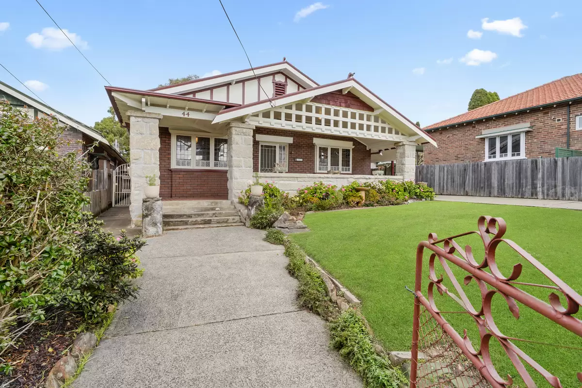 44 Paisley Road, Croydon Sold by Rich & Oliva - image 16