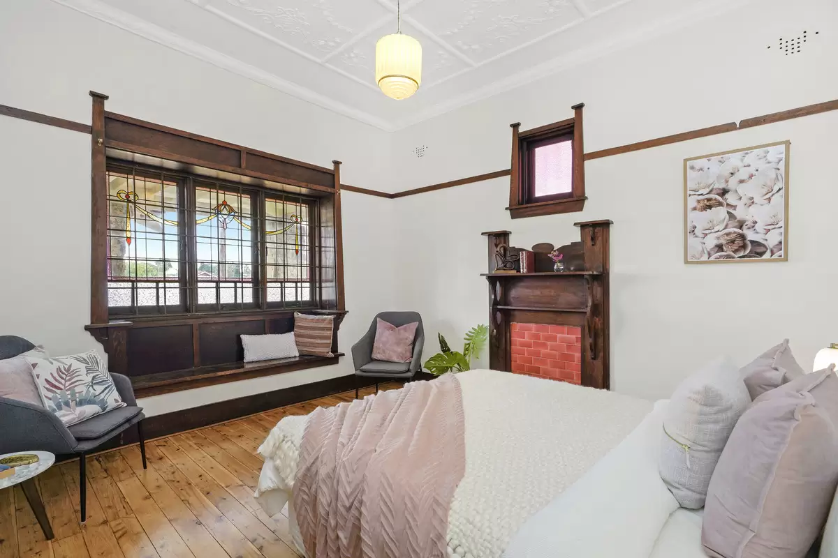 44 Paisley Road, Croydon Sold by Rich & Oliva - image 4