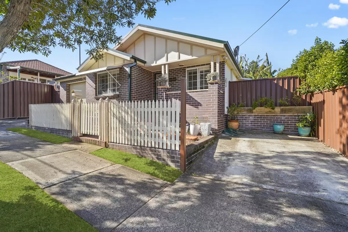 18 Lasswade Street, Ashbury Sold by Rich & Oliva - image 13