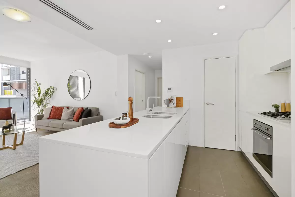 102/11B Mashman Avenue, Kingsgrove Sold by Rich & Oliva - image 3
