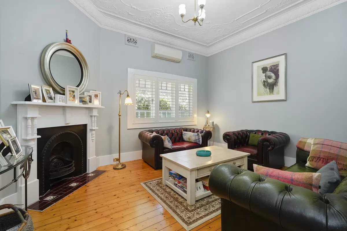 39 Cheviot Street, Ashbury Sold by Rich & Oliva - image 4
