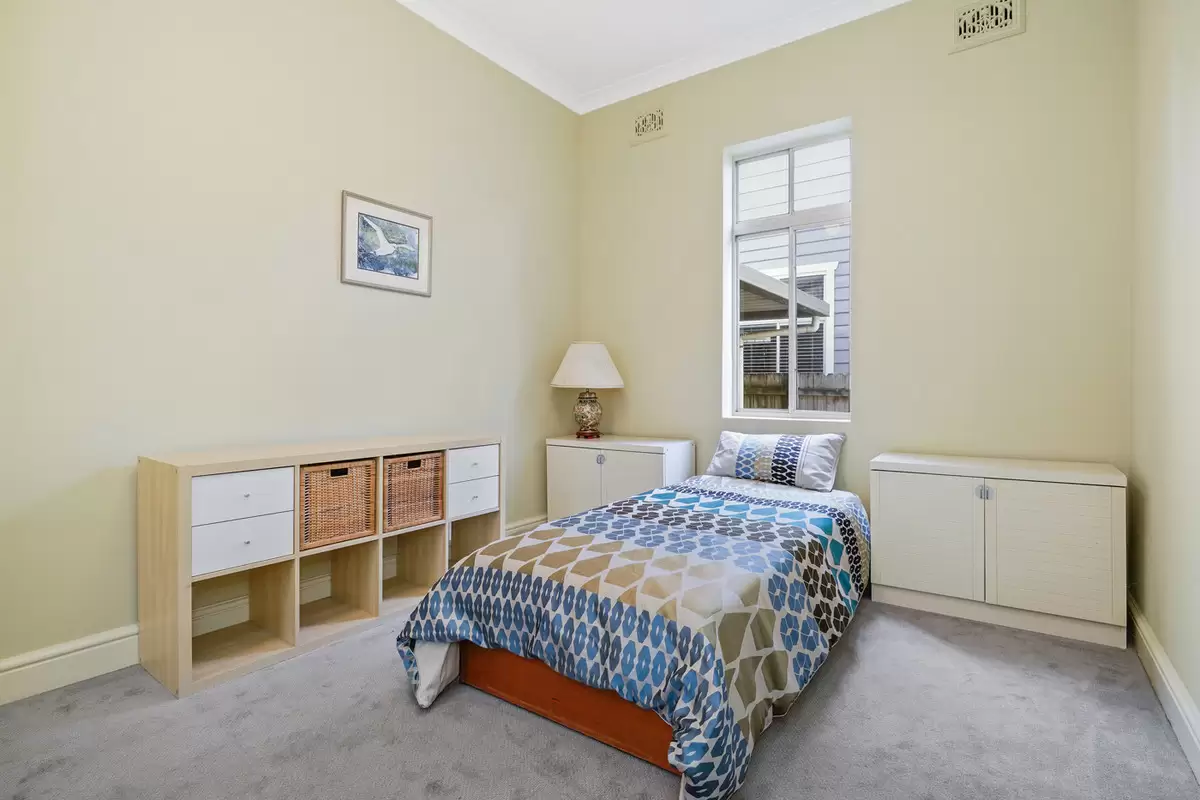 24 Allibone Street, Ashbury Sold by Rich & Oliva - image 10