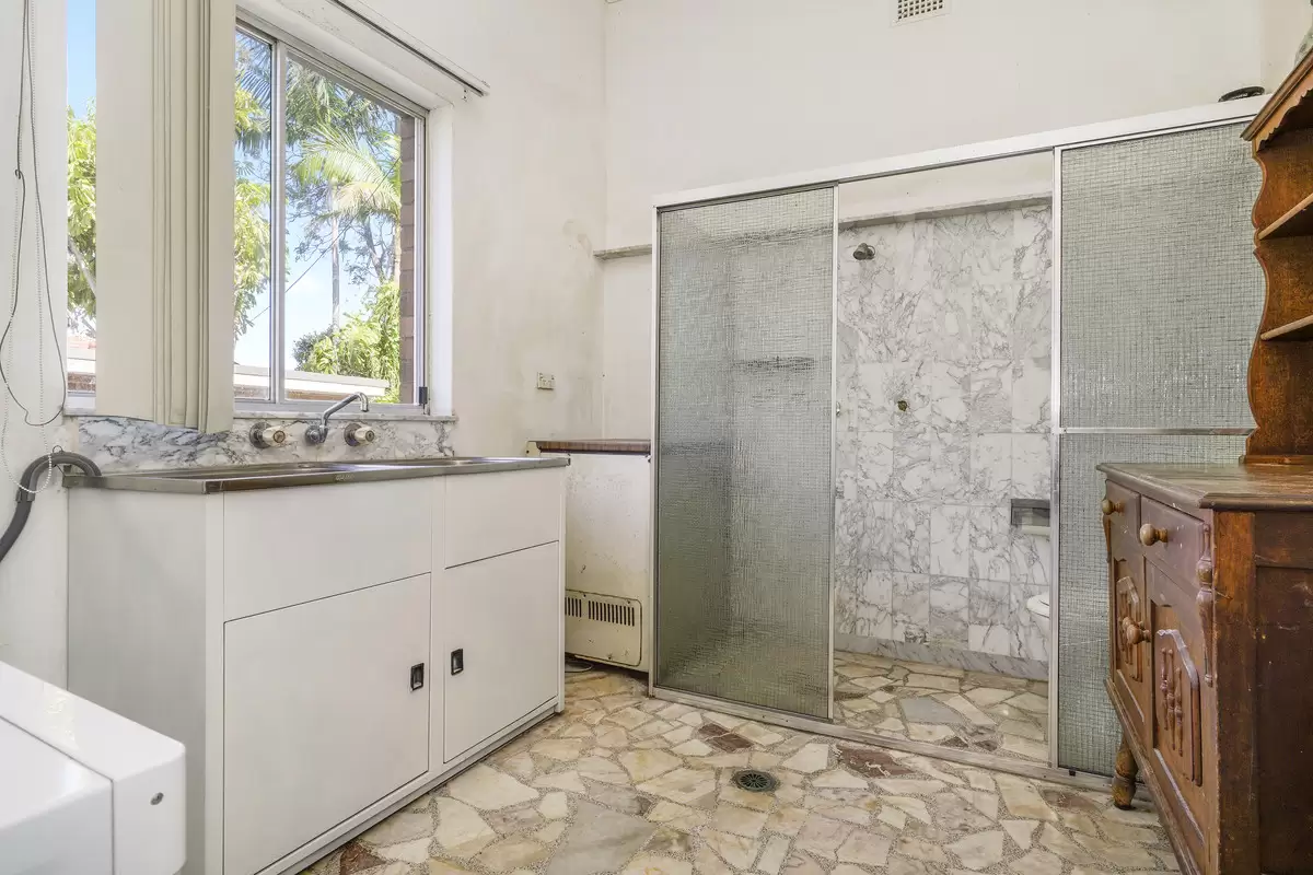 56 Croydon Avenue, Croydon Sold by Rich & Oliva - image 12