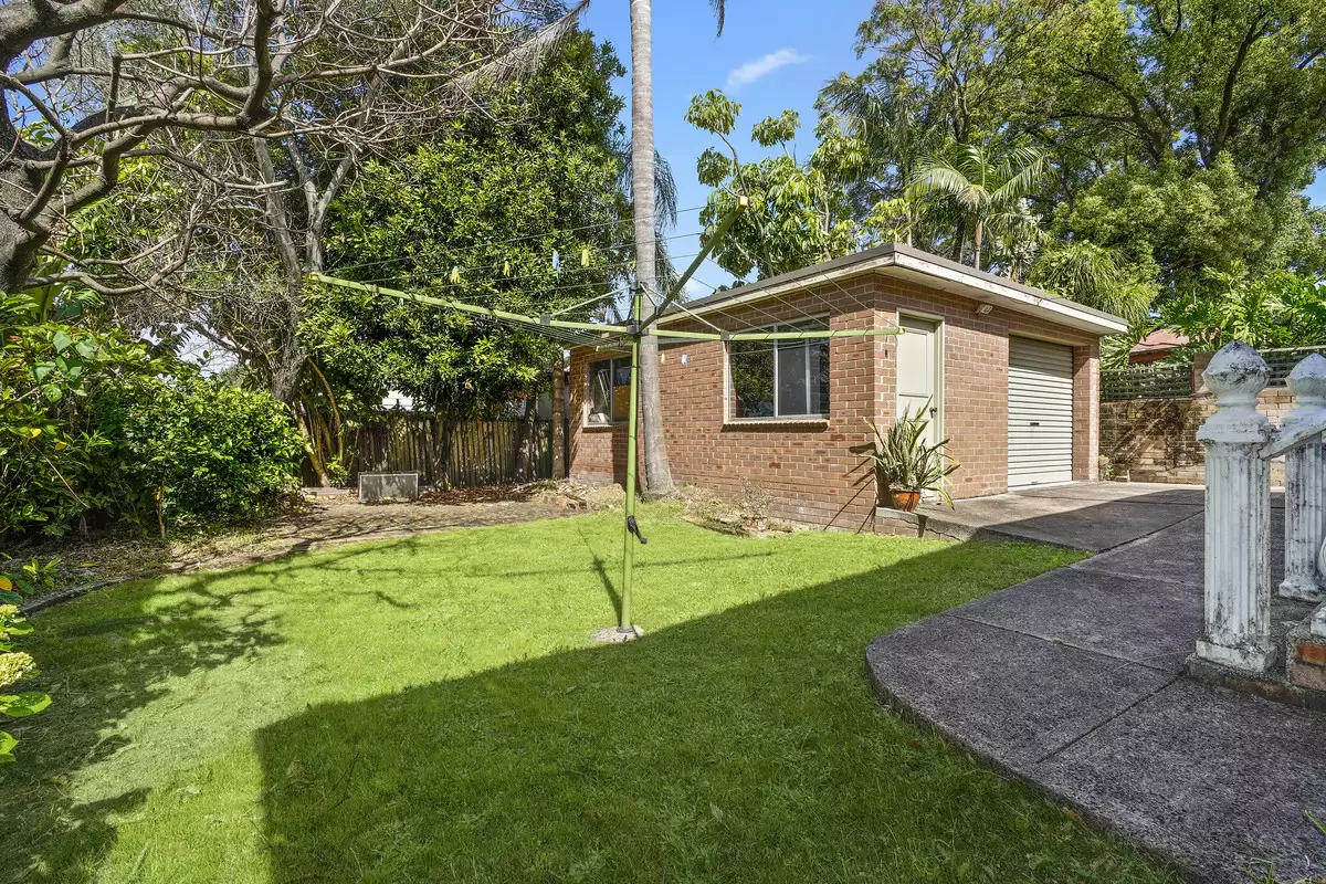 56 Croydon Avenue, Croydon Sold by Rich & Oliva - image 13