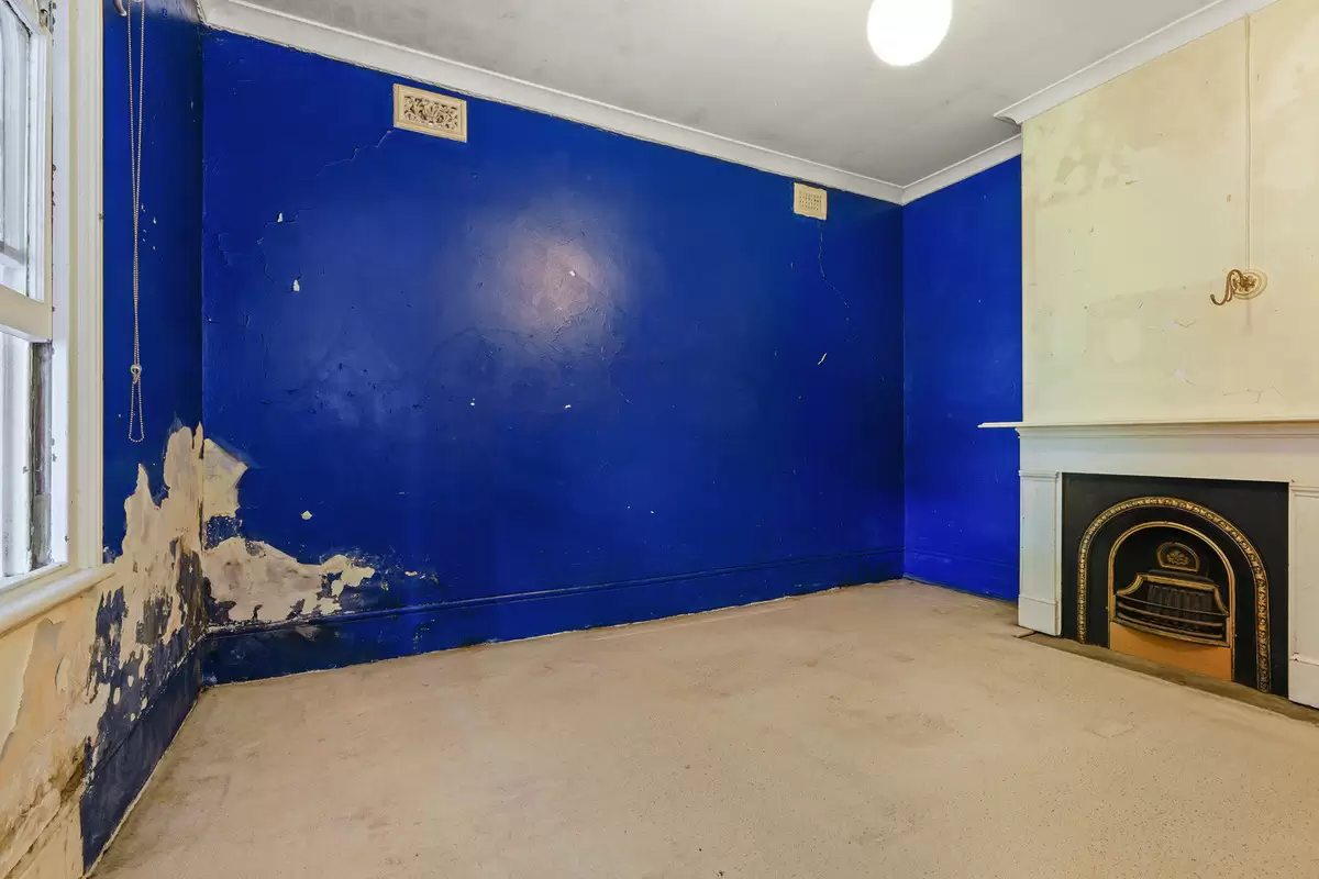 3 Mills Street, Croydon Sold by Rich & Oliva - image 3