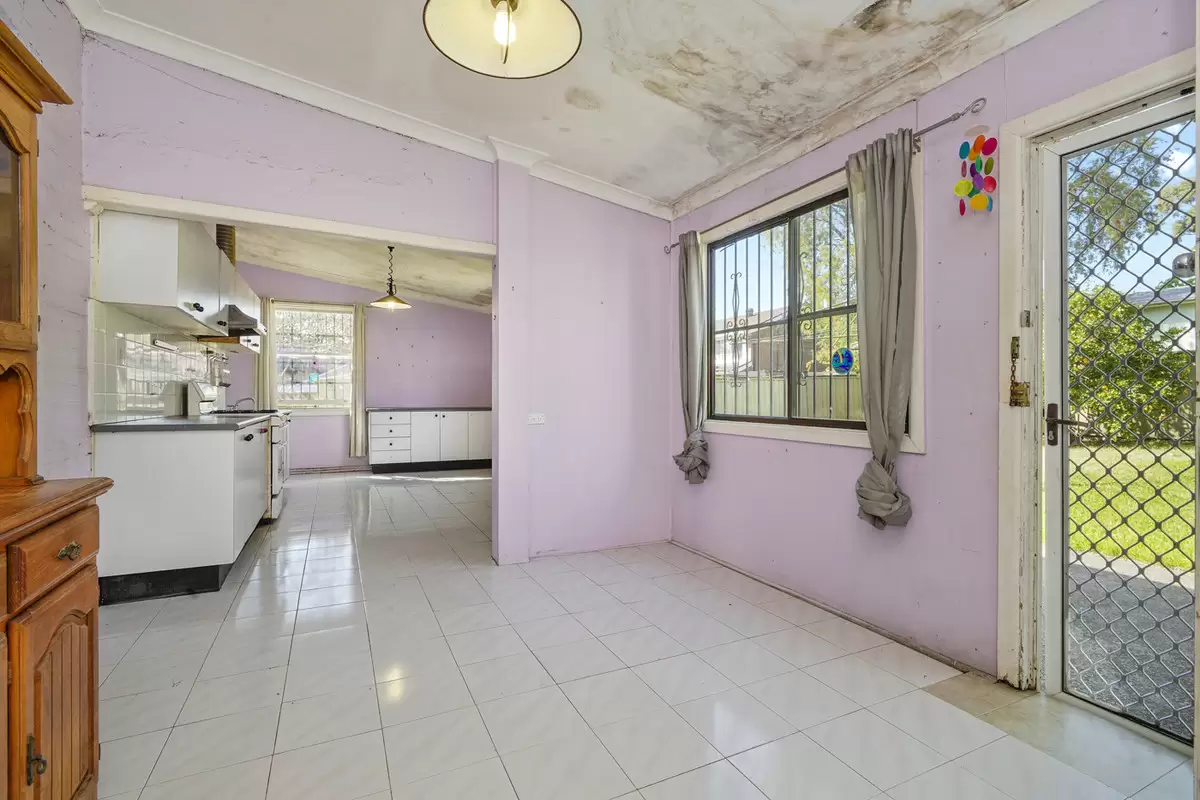 3 Mills Street, Croydon Sold by Rich & Oliva - image 6
