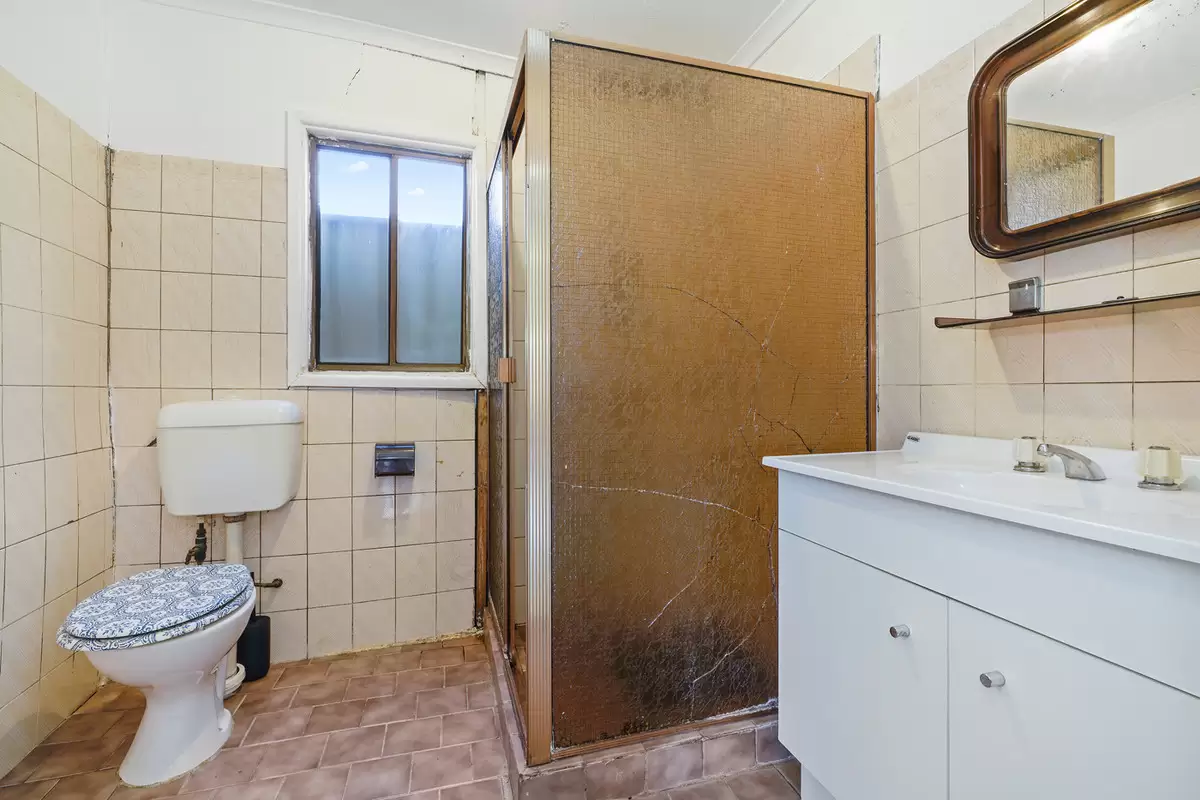 3 Mills Street, Croydon Sold by Rich & Oliva - image 8