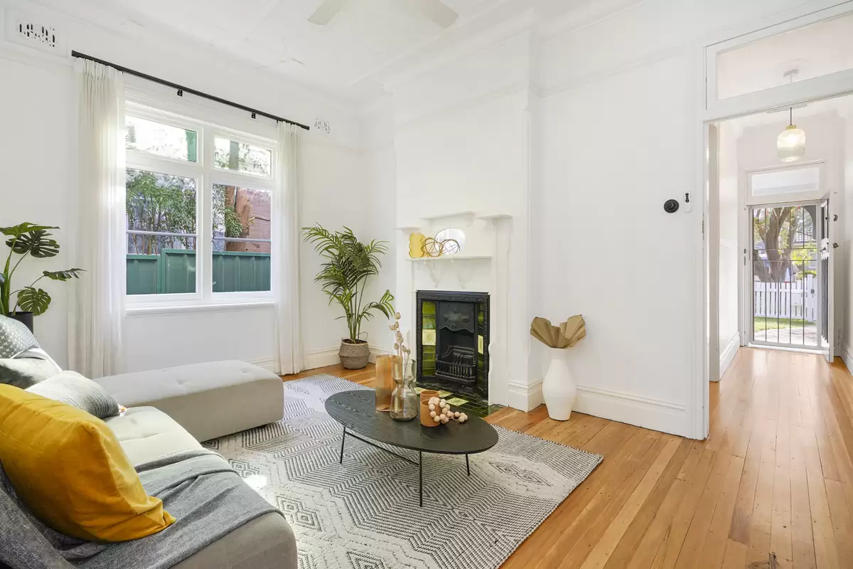 8 Acton Street, Hurlstone Park Sold by Rich & Oliva - image 7