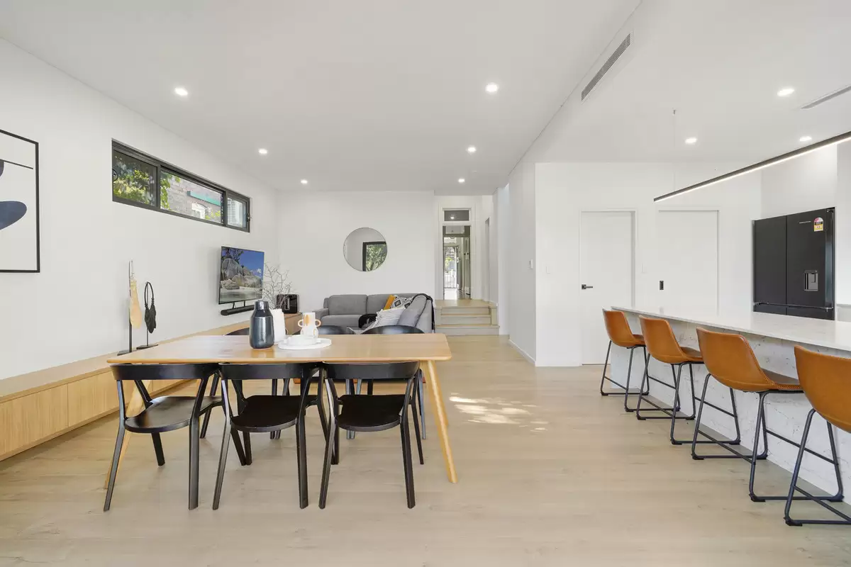 8 Acton Street, Hurlstone Park Sold by Rich & Oliva - image 8