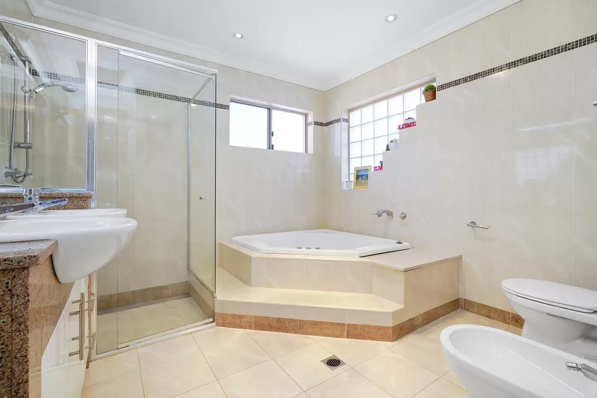 9 Tavistock Street, Croydon Park Sold by Rich & Oliva - image 8