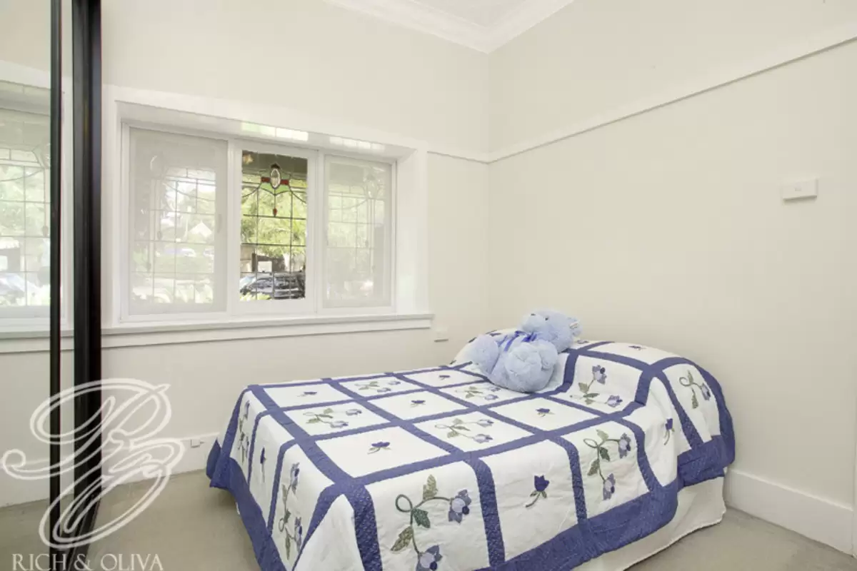 46 Badminton Road, Croydon Sold by Rich & Oliva - image 5