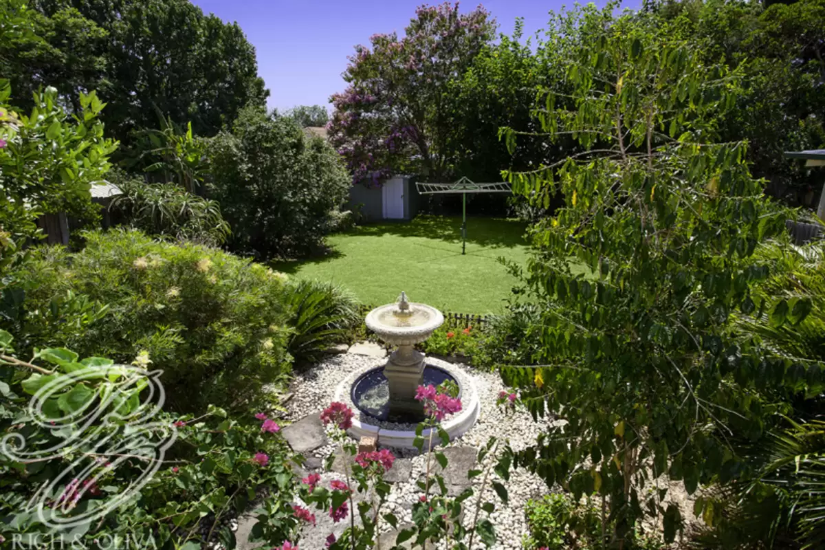 46 Badminton Road, Croydon Sold by Rich & Oliva - image 10