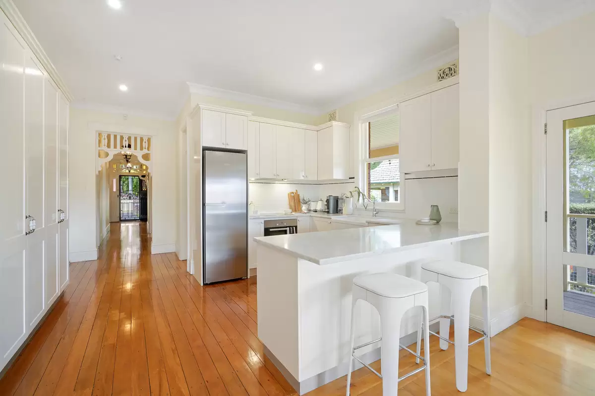 9 Lea Street, Croydon Sold by Rich & Oliva - image 9