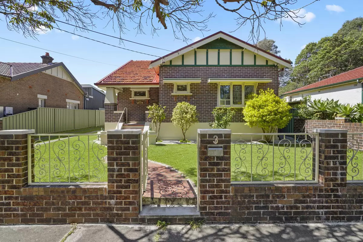 3 Cheviot Street, Ashbury Sold by Rich & Oliva - image 2