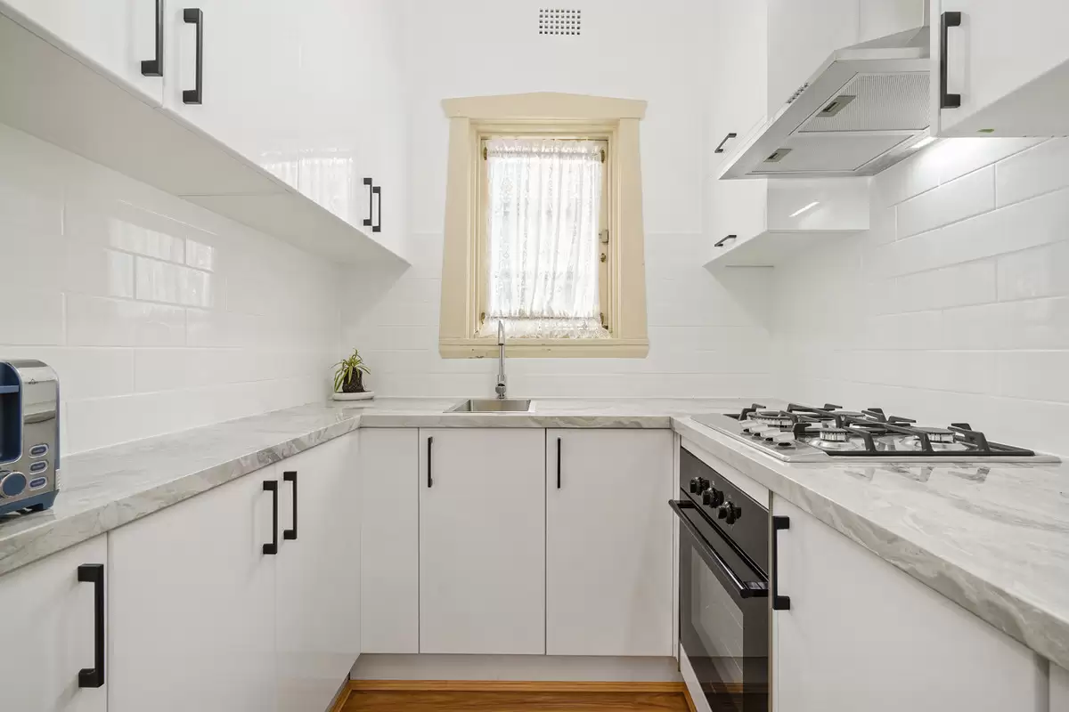 5 Windsor Avenue, Croydon Park Sold by Rich & Oliva - image 7