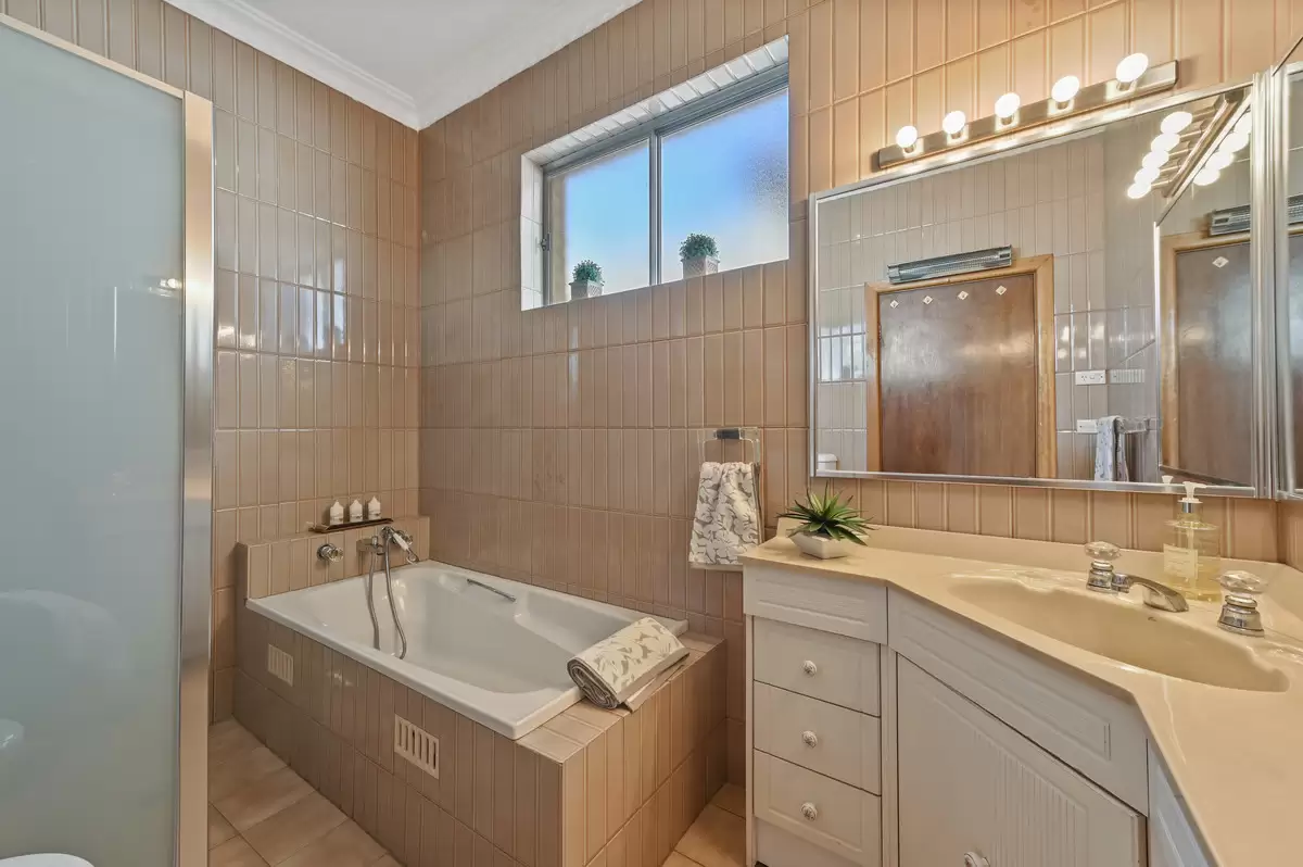 74 Burwood Road, Concord Sold by Rich & Oliva - image 7