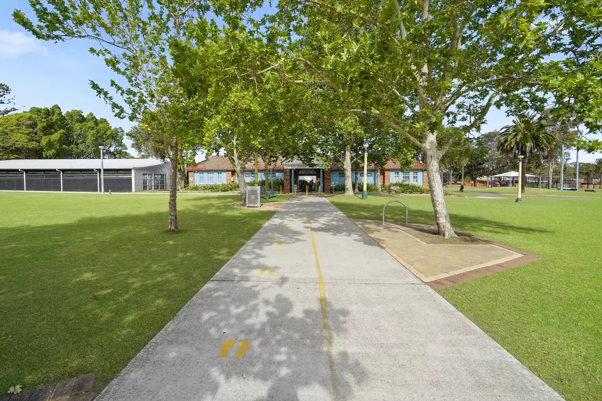 42 Heydon Street, Enfield Sold by Rich & Oliva - image 8