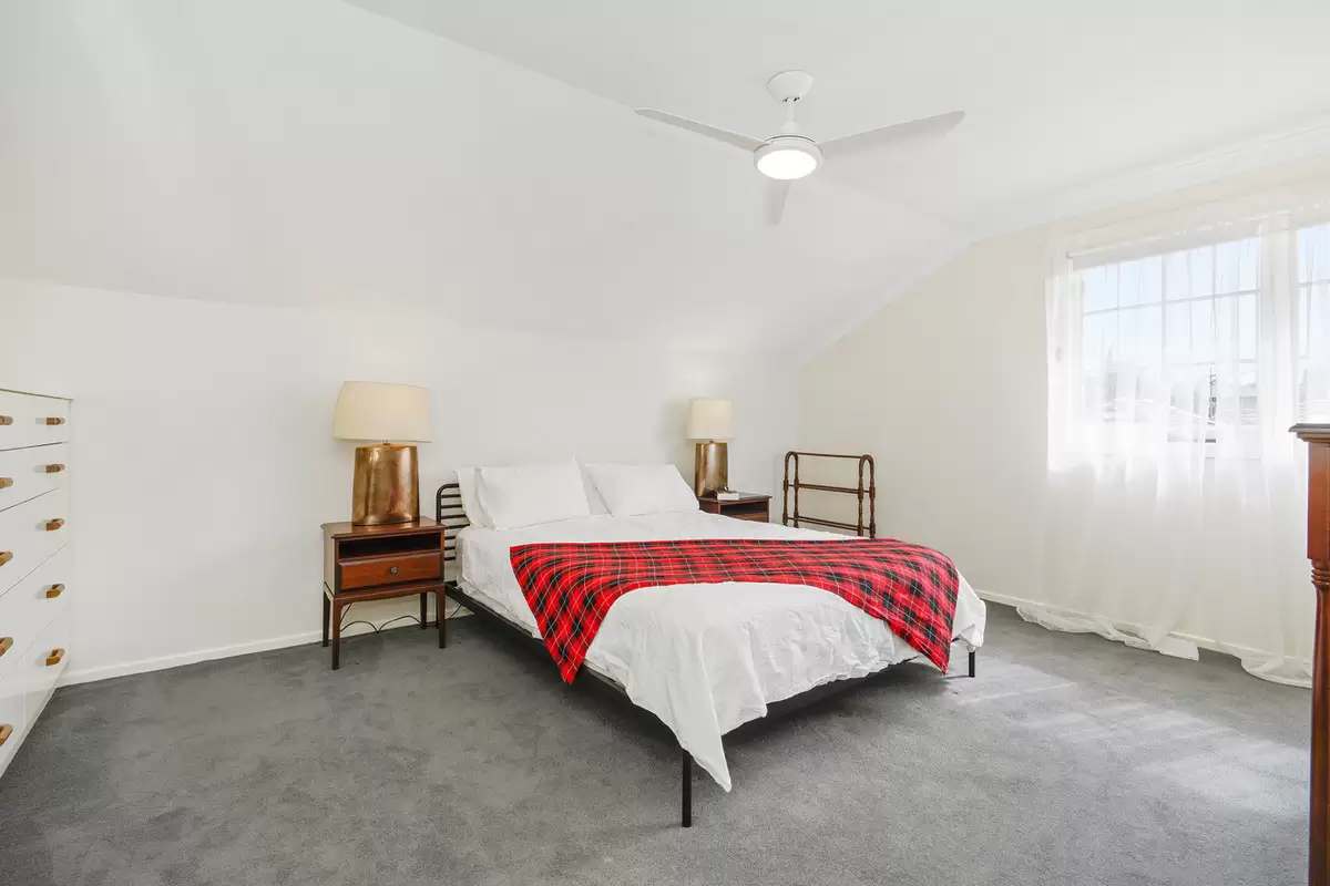 2 Boronia Avenue, Croydon Sold by Rich & Oliva - image 3