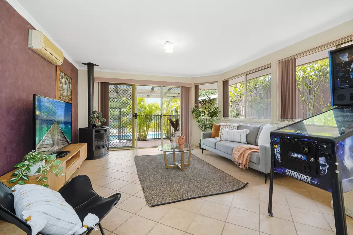 11 Carlyle Street, Enfield Sold by Rich & Oliva - image 10